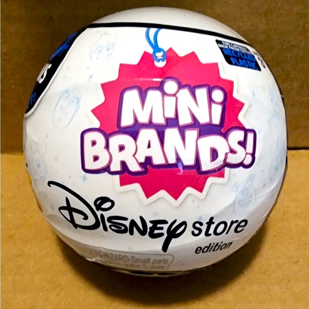 NEW SEALED Disney Store Edition 5 Surprise Zuru Mini Brands ball